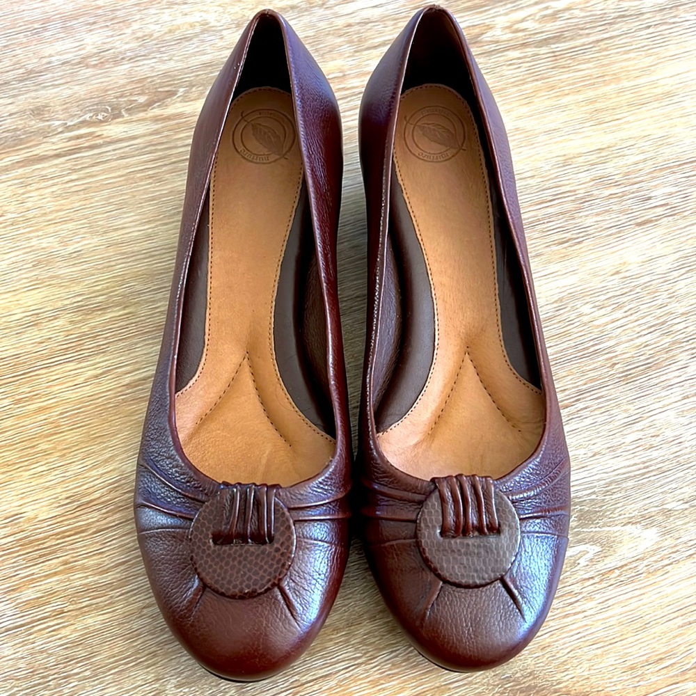 Nurture brown/cognac color wedge shoes size 10.